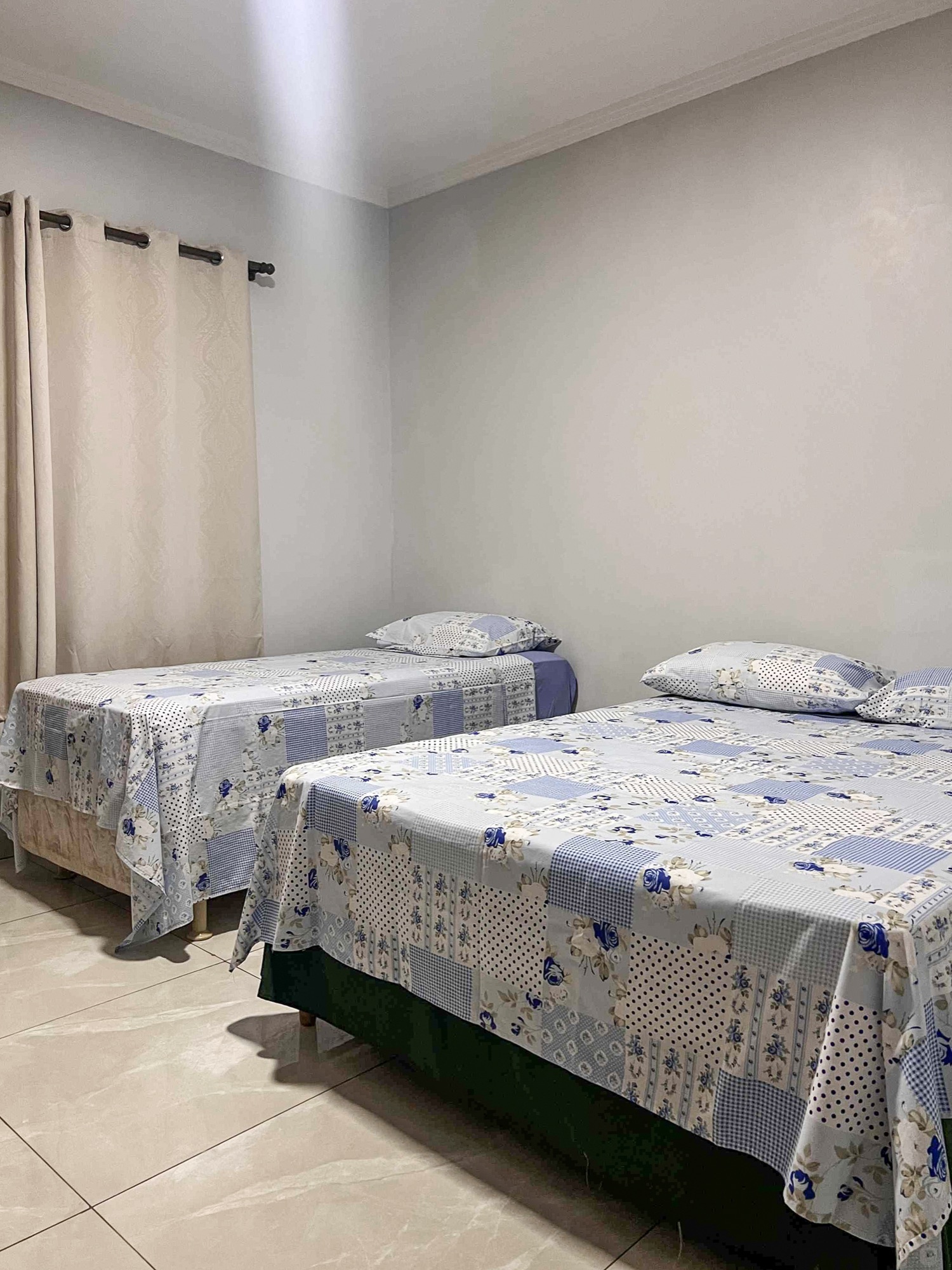 Quarto para família